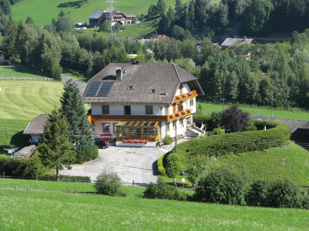 Отель Haus Pfeifenberger Цедерхаус Экстерьер фото